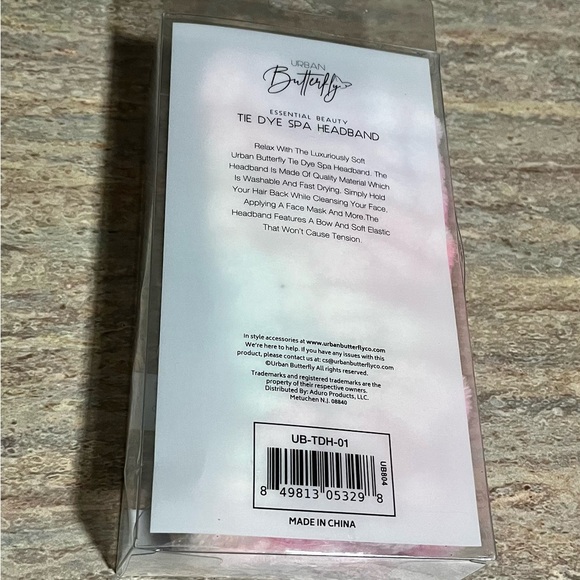 Bundle of Jane Carter quench curl hydrator, b total edge wax & tie dye headband - Picture 16 of 16